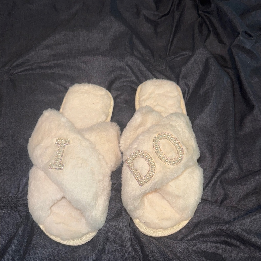 Fuzzy White 'I DO' Slippers